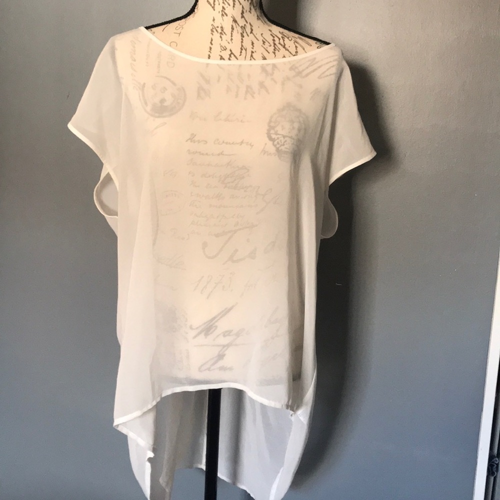 💋 Sheer cream blouse by Forever 21+